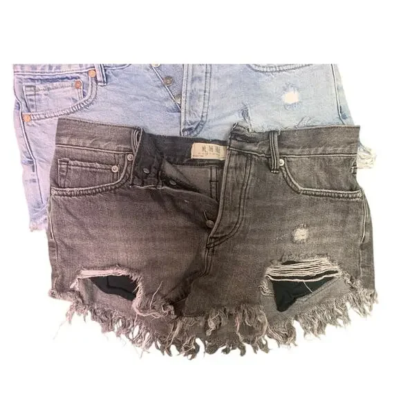 We the Free 2PR Loving Good Vibrations‎ Distressed Denim Shorts sz 26 - Picture 4 of 11